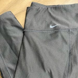 Women’s Nike DriFit Capris